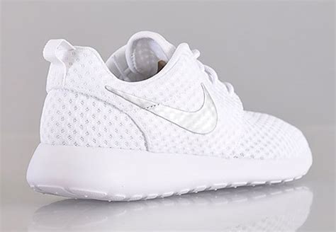 nike wmns roshe run weiß